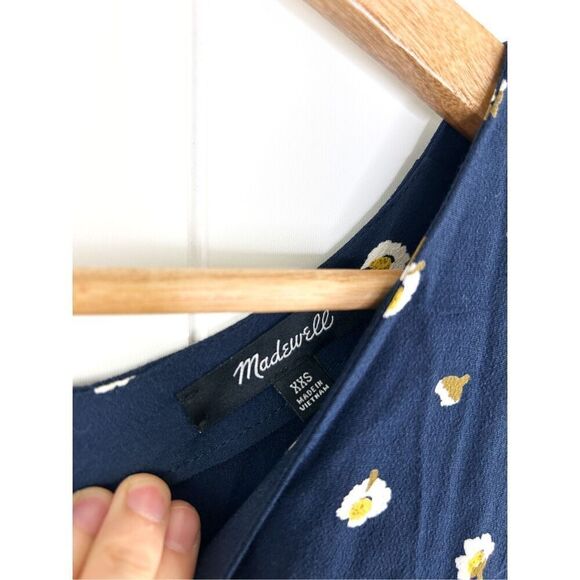 Madewell Button-Back Easy Dress in Daisy Dots Size XXS - Picture 5 of 13